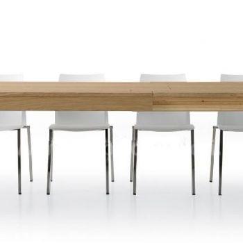 Tavolo allungabile da 48 a 140cm, in legno colore rovere scuro. 3  configurazioni possibili 48x90 94x90 e 140x90 cm